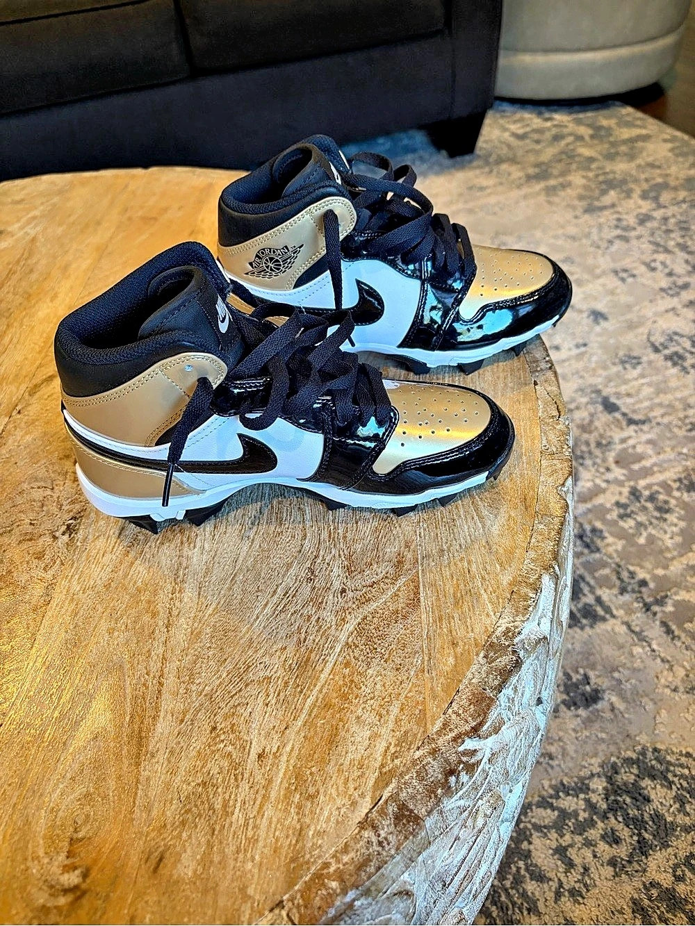 Jordan Air Jordan 1 Mid Black & White Sneakers